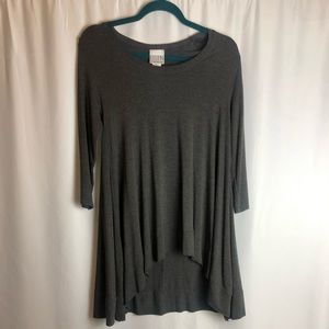 Medium Ellen & Company dark grey longsleeve top